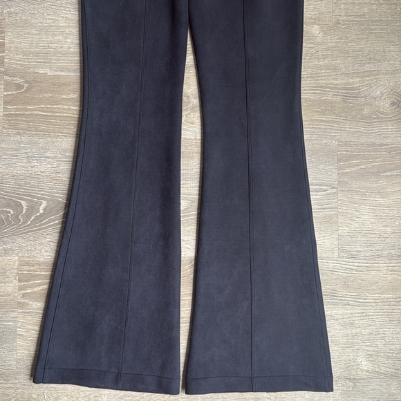 Spanx Faux Suede Flare Pants Medium - Picture 12 of 13